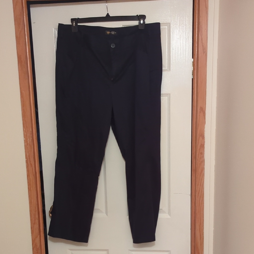 Lee Blue Straight Leg Pants Classic Style
